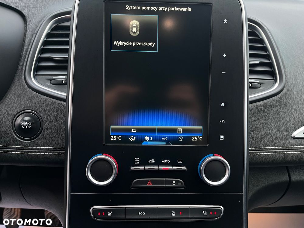 Renault Grand Scenic - 17