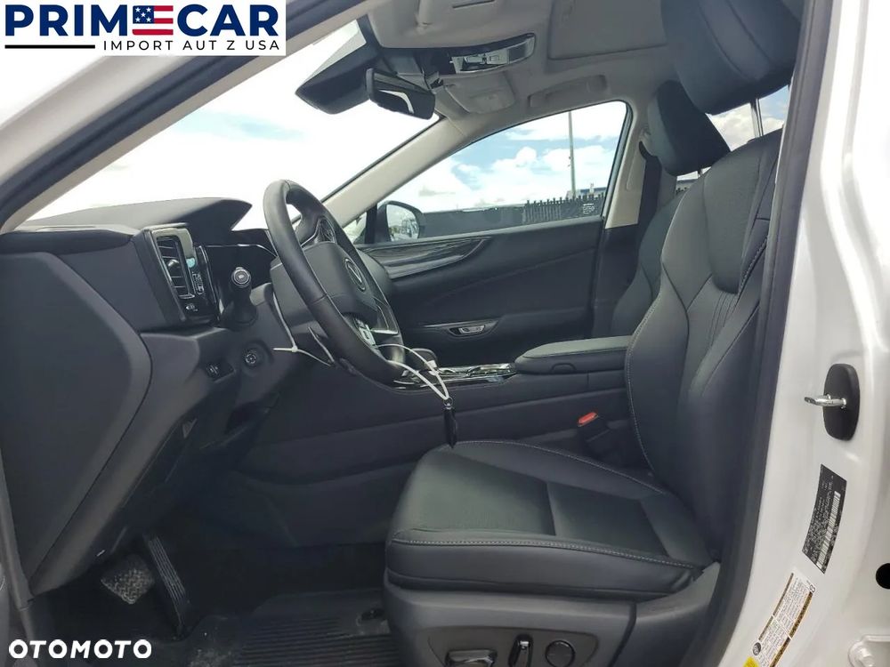 Lexus NX - 7