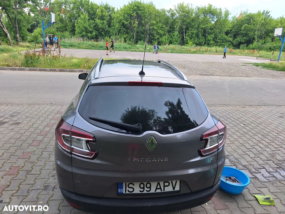 Renault Megane 1.5 dCi Expression - 11