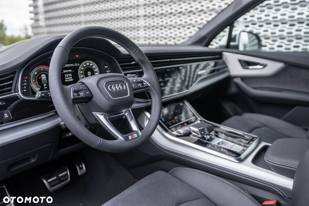Audi Q7 - 13