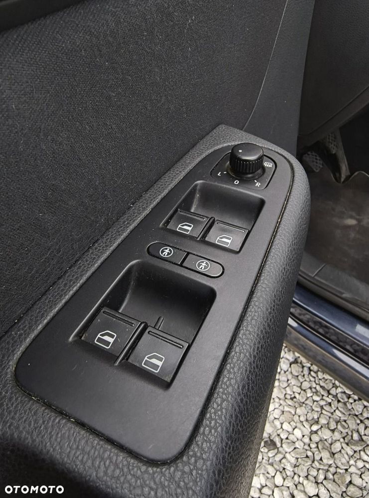 Volkswagen Sharan 2.0 TDI BlueMotion Technology Comfortline - 34