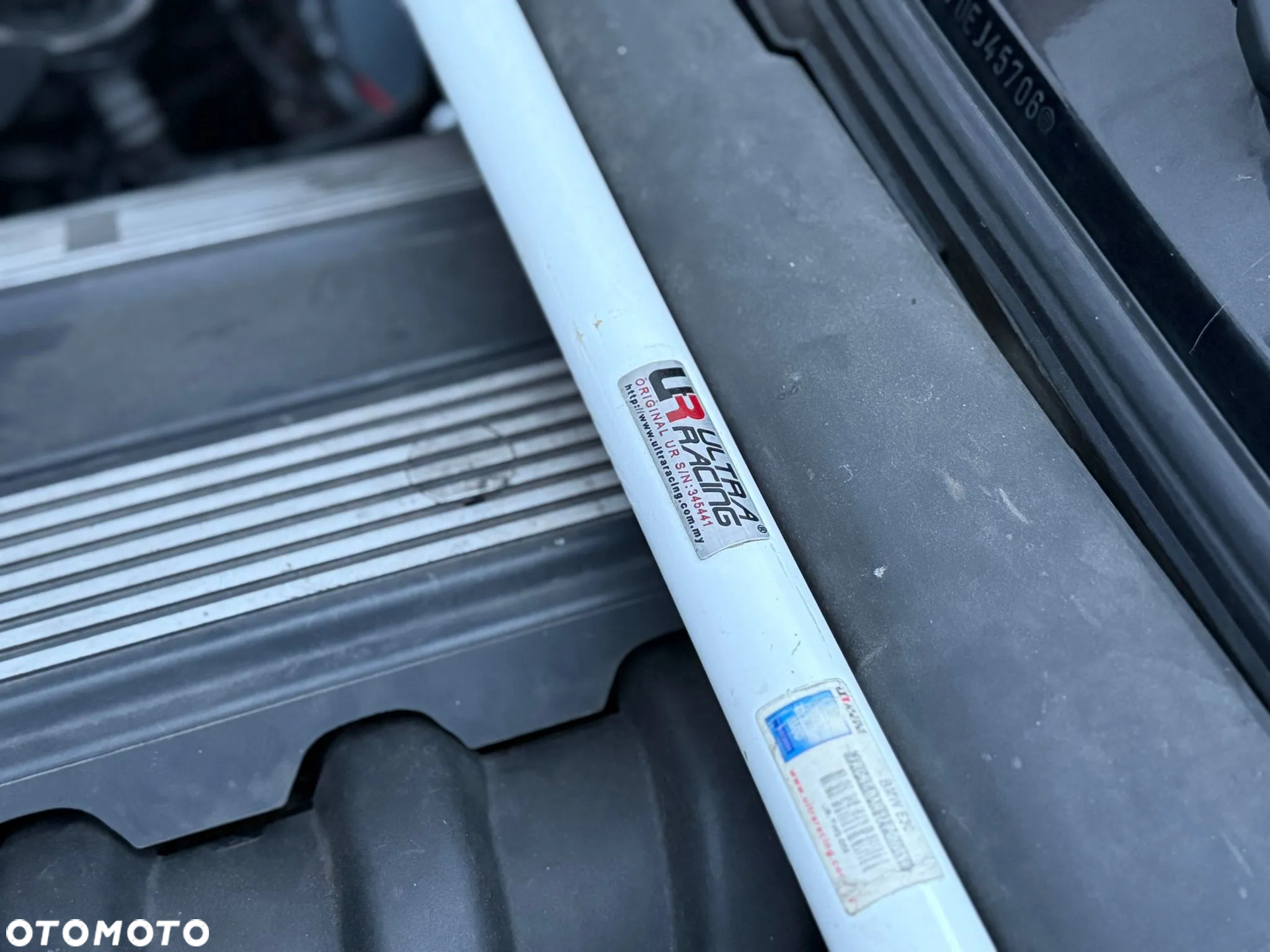 BMW Seria 3 325i - 14
