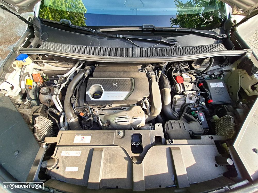 DS DS7 Crossback E-Tense Performance Line EAT8 - 23