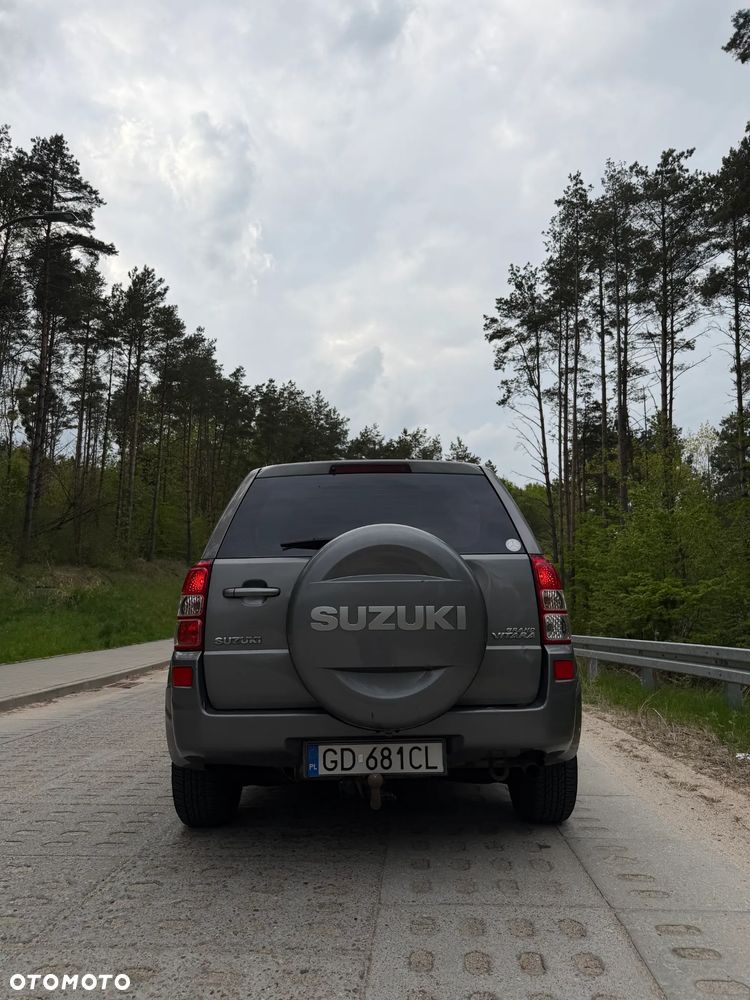 Suzuki Grand Vitara 2.0 20th Anniversary - 1