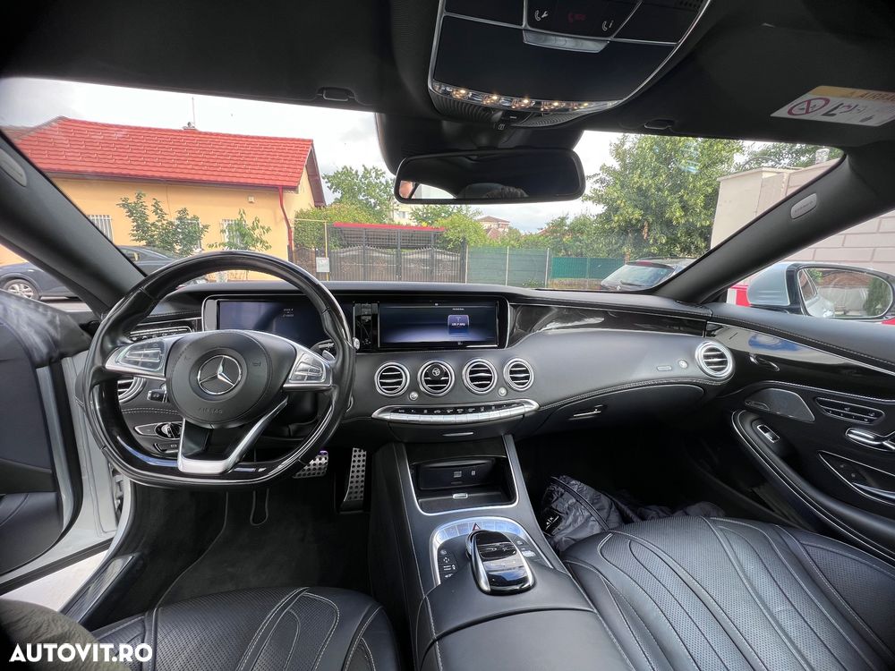 Mercedes-Benz S 500 4MATIC Aut - 2