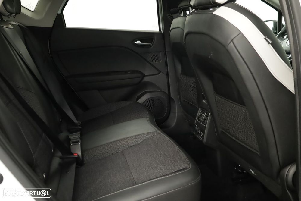 Renault Captur 1.0 TCe Techno Bi-Fuel - 24