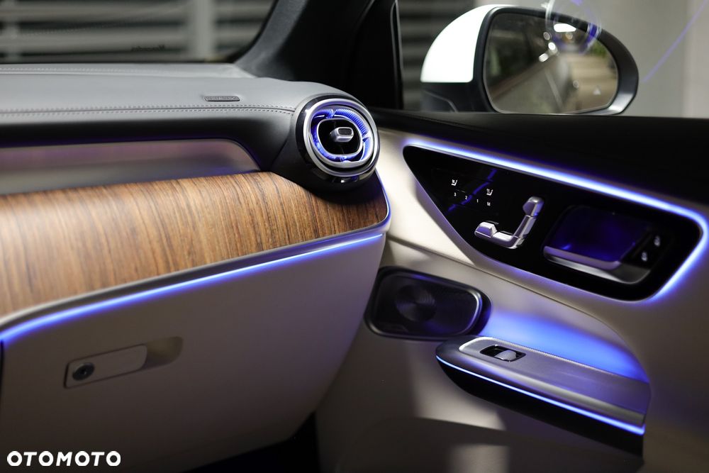 Mercedes-Benz GLC 350 e 4Matic 7G-TRONIC Exclusive - 26