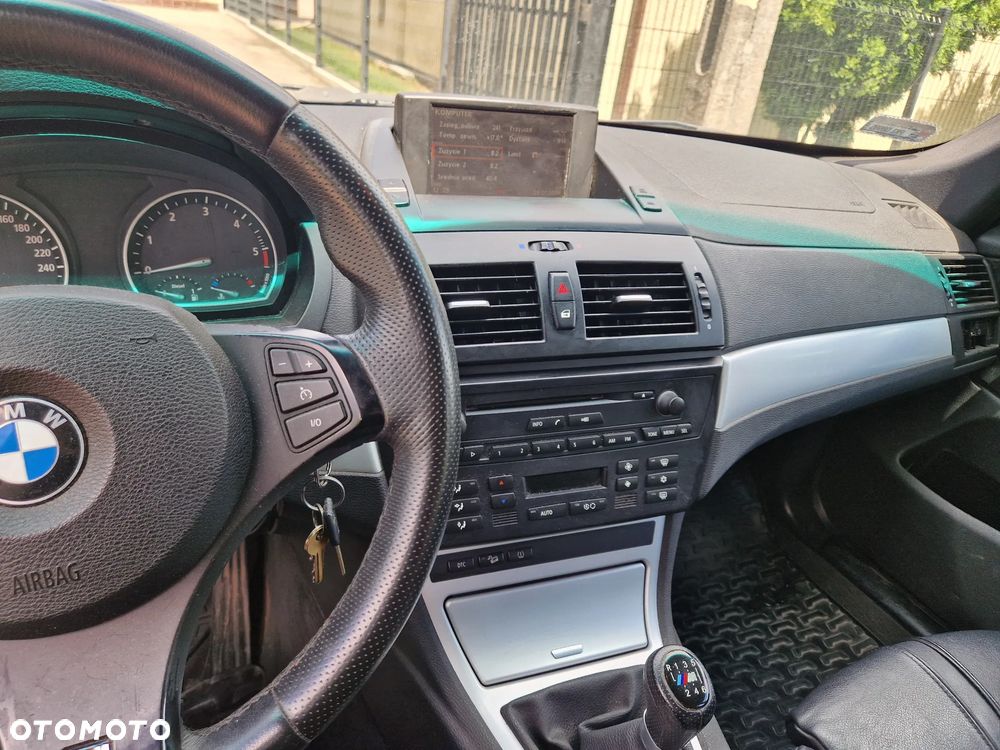BMW X3 2.0d - 6