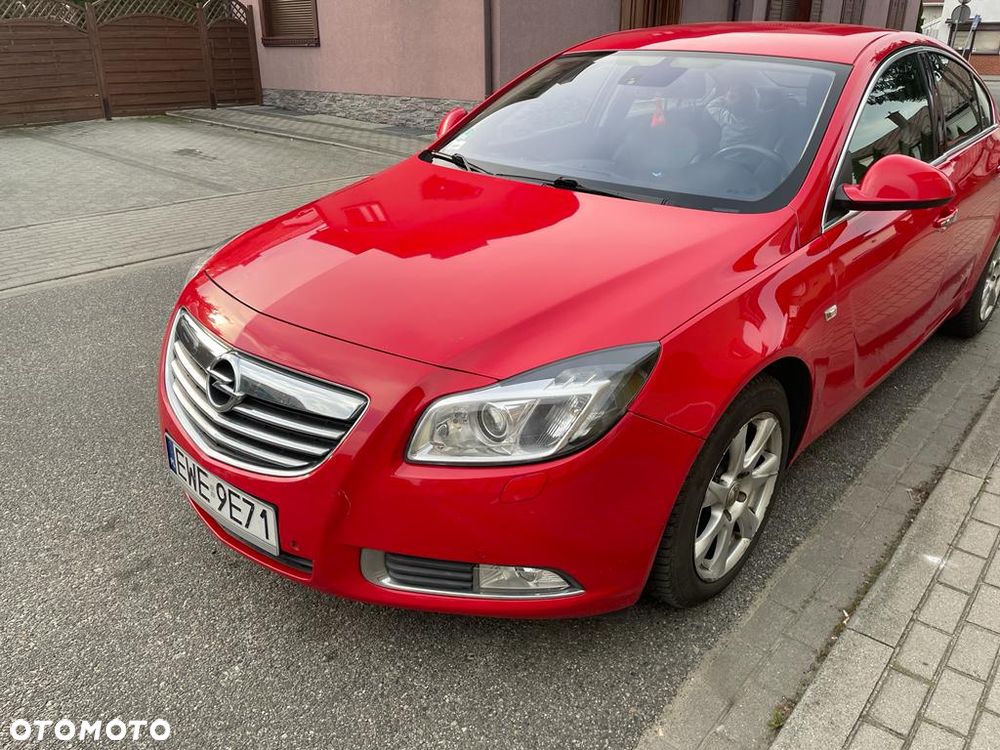 Opel Insignia 2.0 Turbo - 1