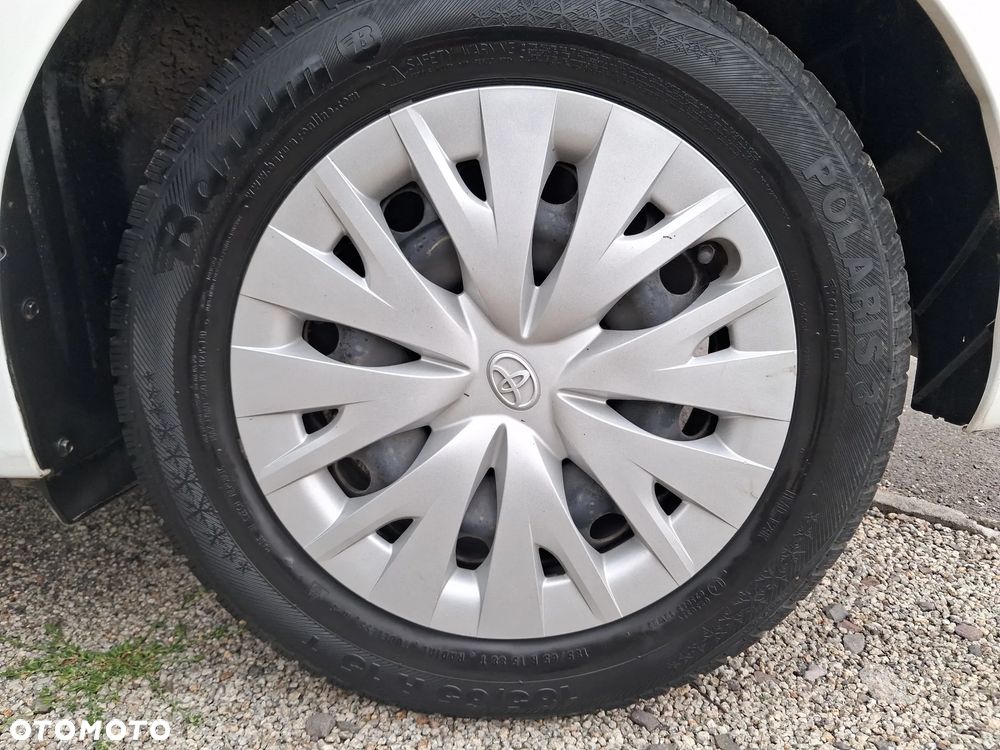 Toyota Yaris 1.5 Comfort - 18