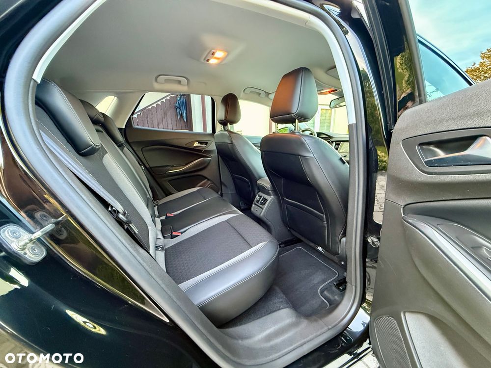 Opel Grandland X 1.2 T Elite S&S - 27