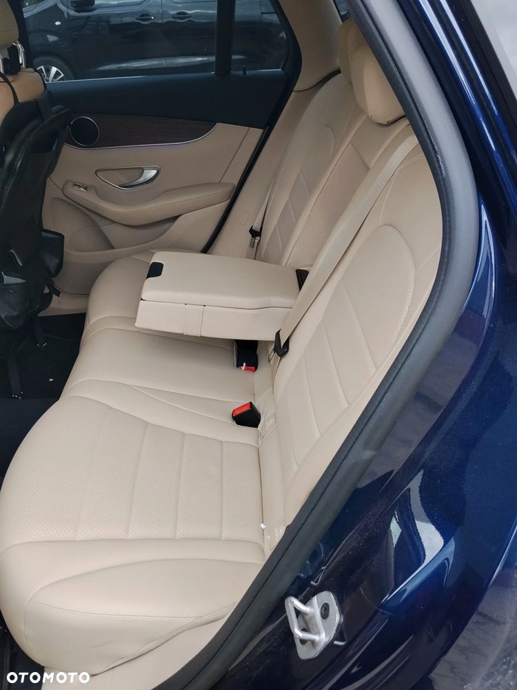 Mercedes-Benz GLC - 5