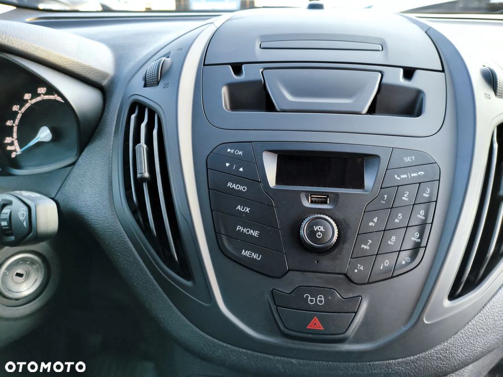 Ford Transit Courier Trend - 26