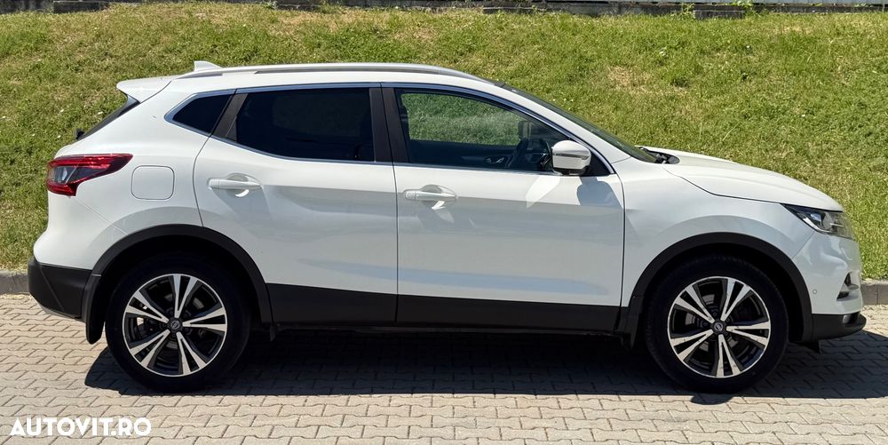 Nissan Qashqai 1.2 DIG-T Start/Stop N-Connecta - 17