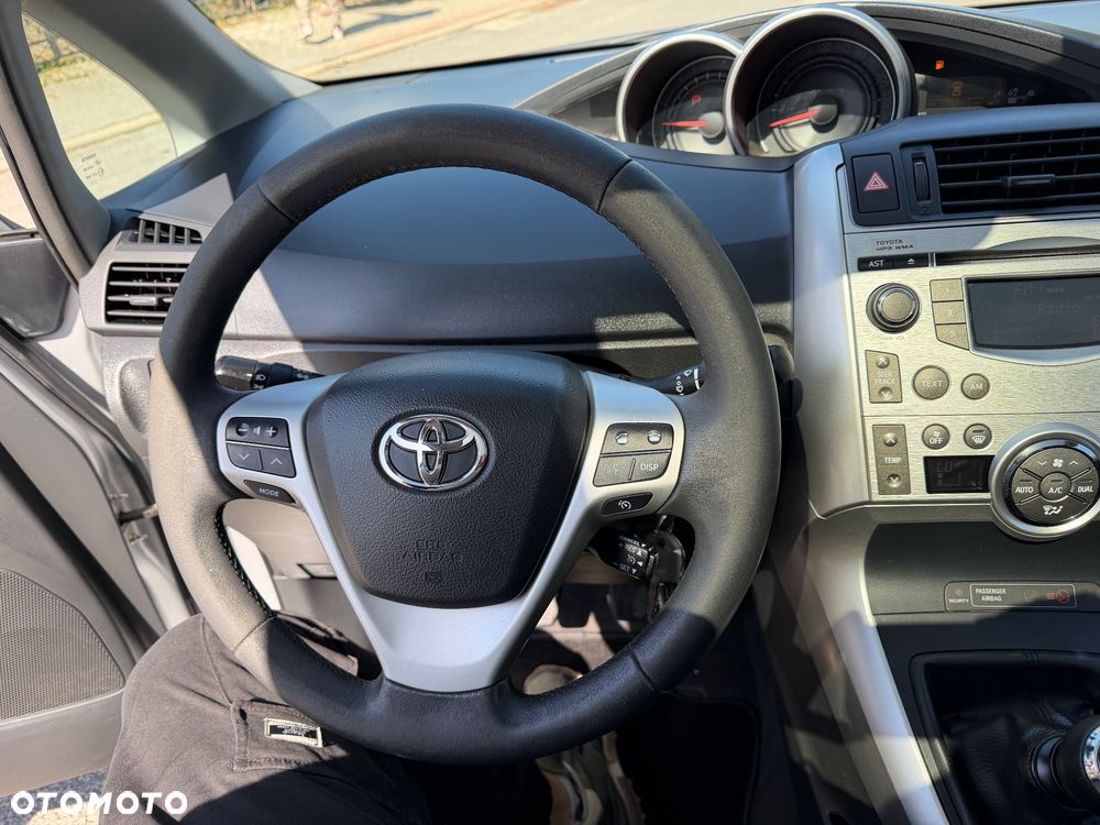 Toyota Verso 1.8 5-Sitzer Comfort - 20