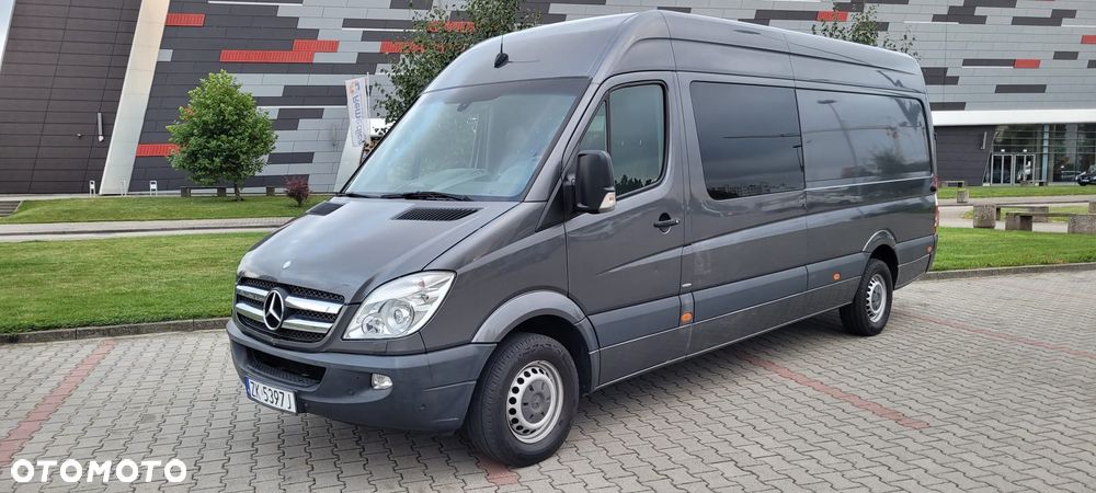 Mercedes-Benz Sprinter - 1