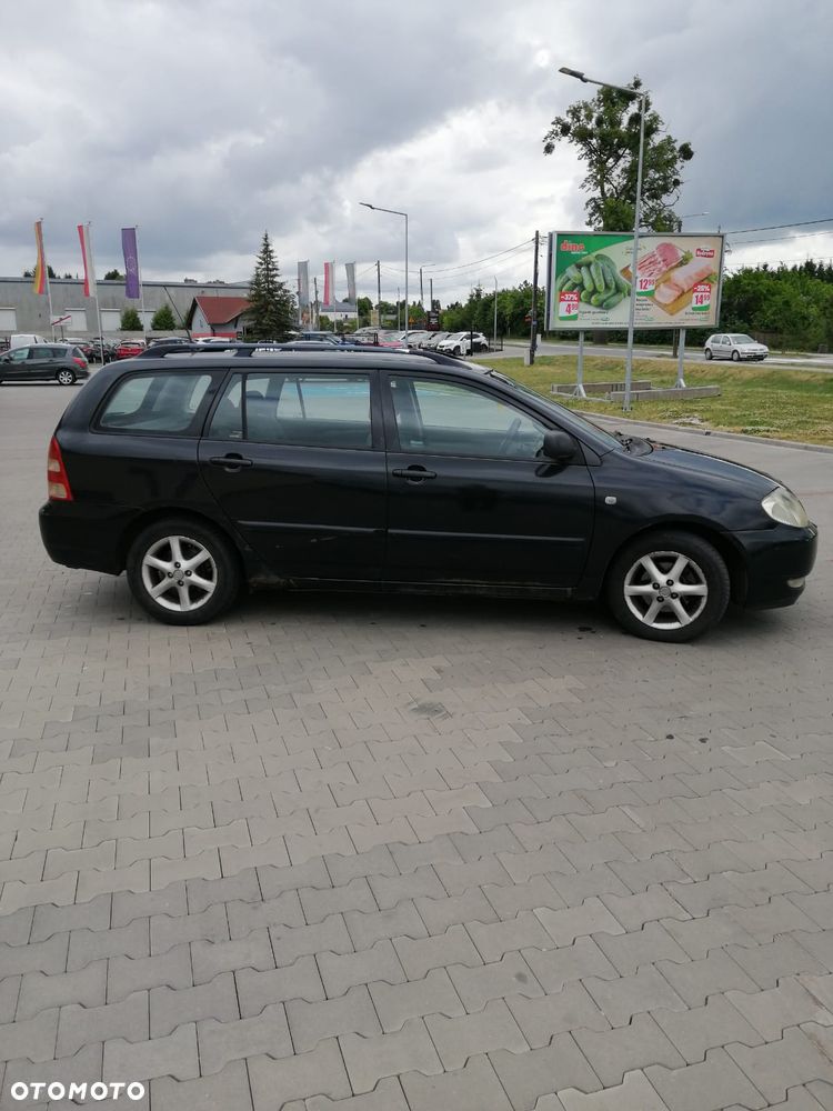 Toyota Corolla 2.0 D-4D Sol - 3