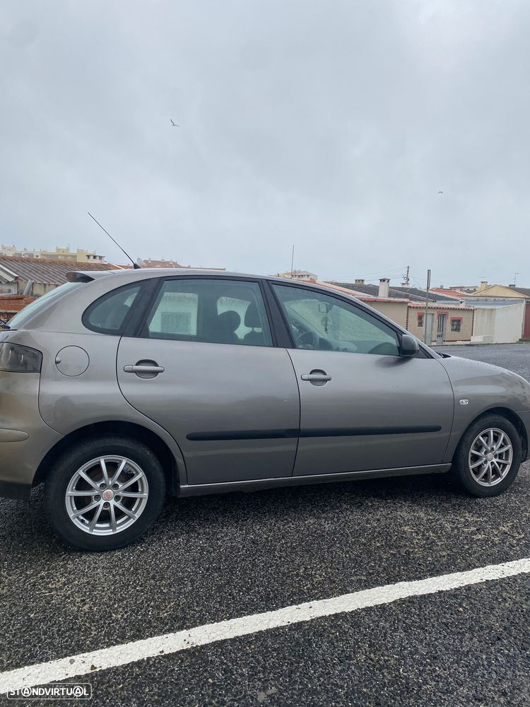 SEAT Ibiza 1.2 12V Signo - 6