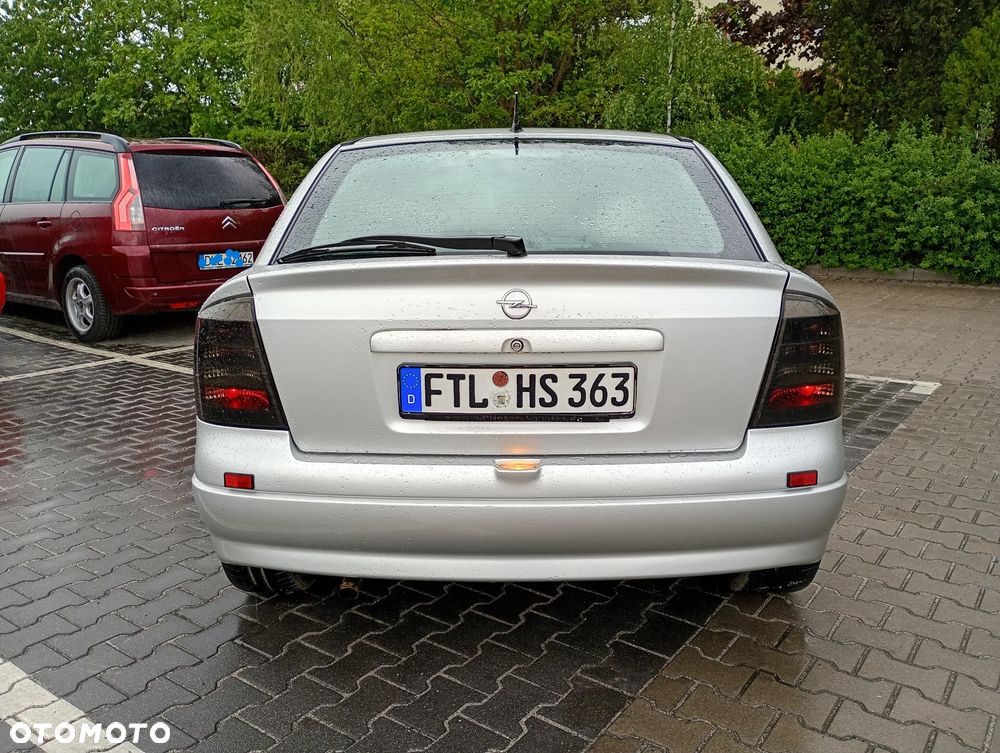 Opel Astra 1.8 Edition - 4