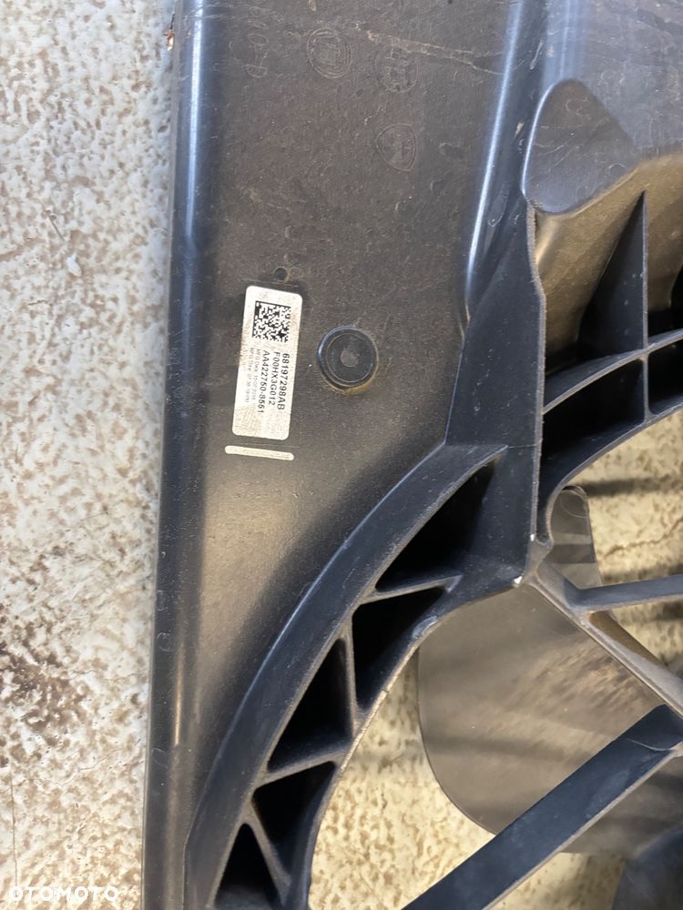 JEEP CHEROKEE LIFT 2019- WENTYLATOR OBUDOWA WENTYLATORA USA 2.4 B - 2