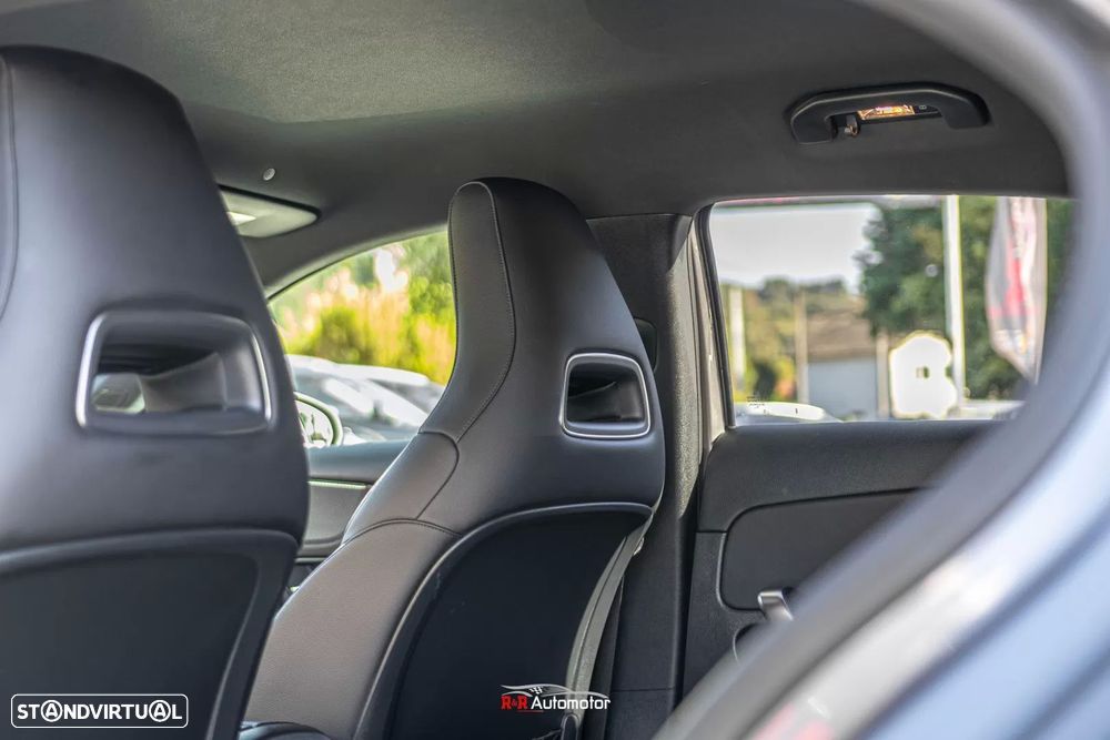 Mercedes-Benz A 180 d Progressive Aut. - 12