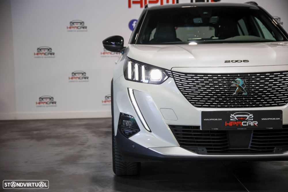 Peugeot e-2008 - 26