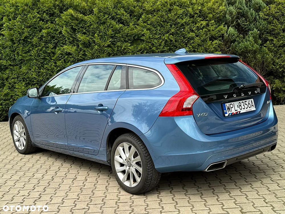 Volvo V60 D4 Drive-E Summum - 10