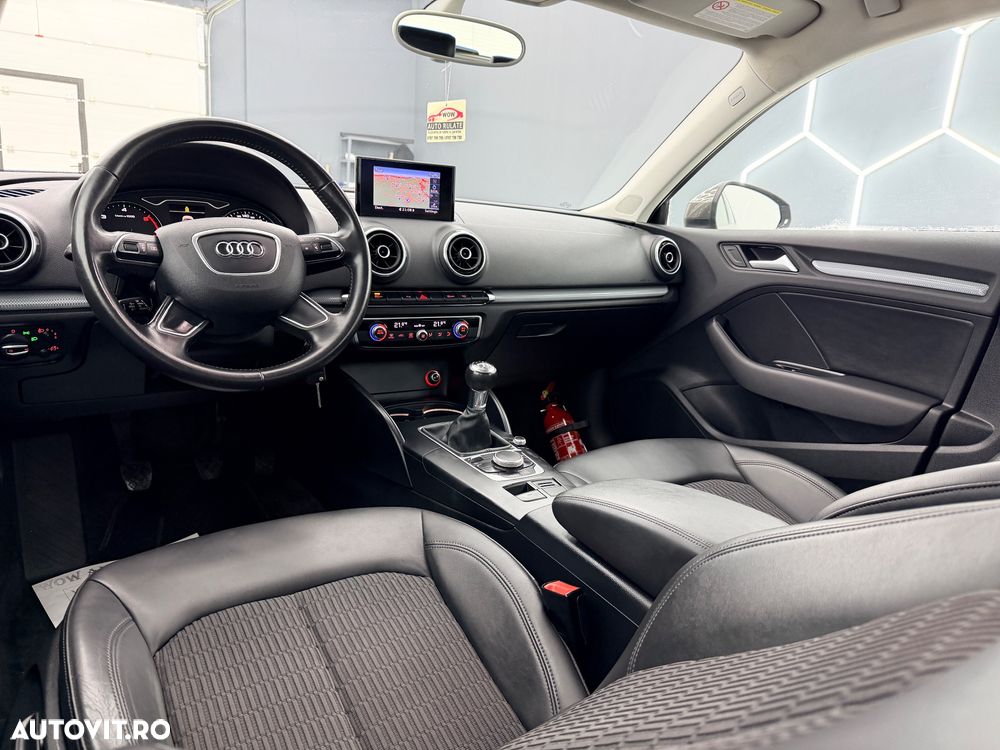 Audi A3 1.6 TDI Sportback Attraction - 17