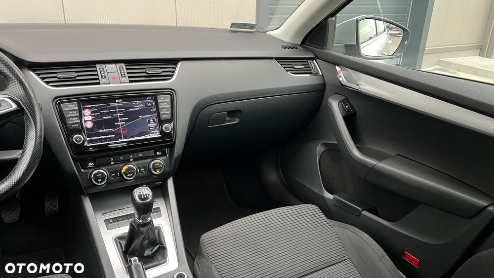 Skoda Octavia 1.4 TSI Elegance - 13