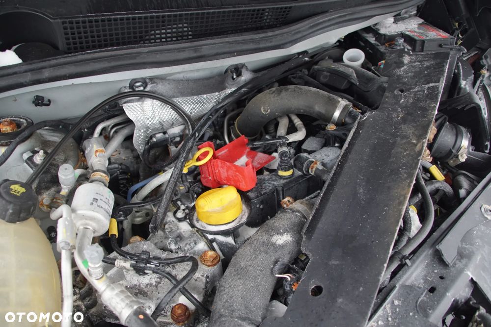Auto na części - Dacia Sandero III Lift 1.0 TCE 91 KM H4D470 OV369 2024R Silnik Skrzynia Drzwi Błotnik Klapa Zderzak Lampa Lusterko Szyba Deska Kokpit Sterownik Moduł Czujnik Licznik Wyświetlacz Panel Kierownica - 13