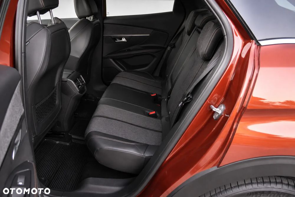 Peugeot 3008 1.6 BlueHDi Allure S&S EAT6 - 9
