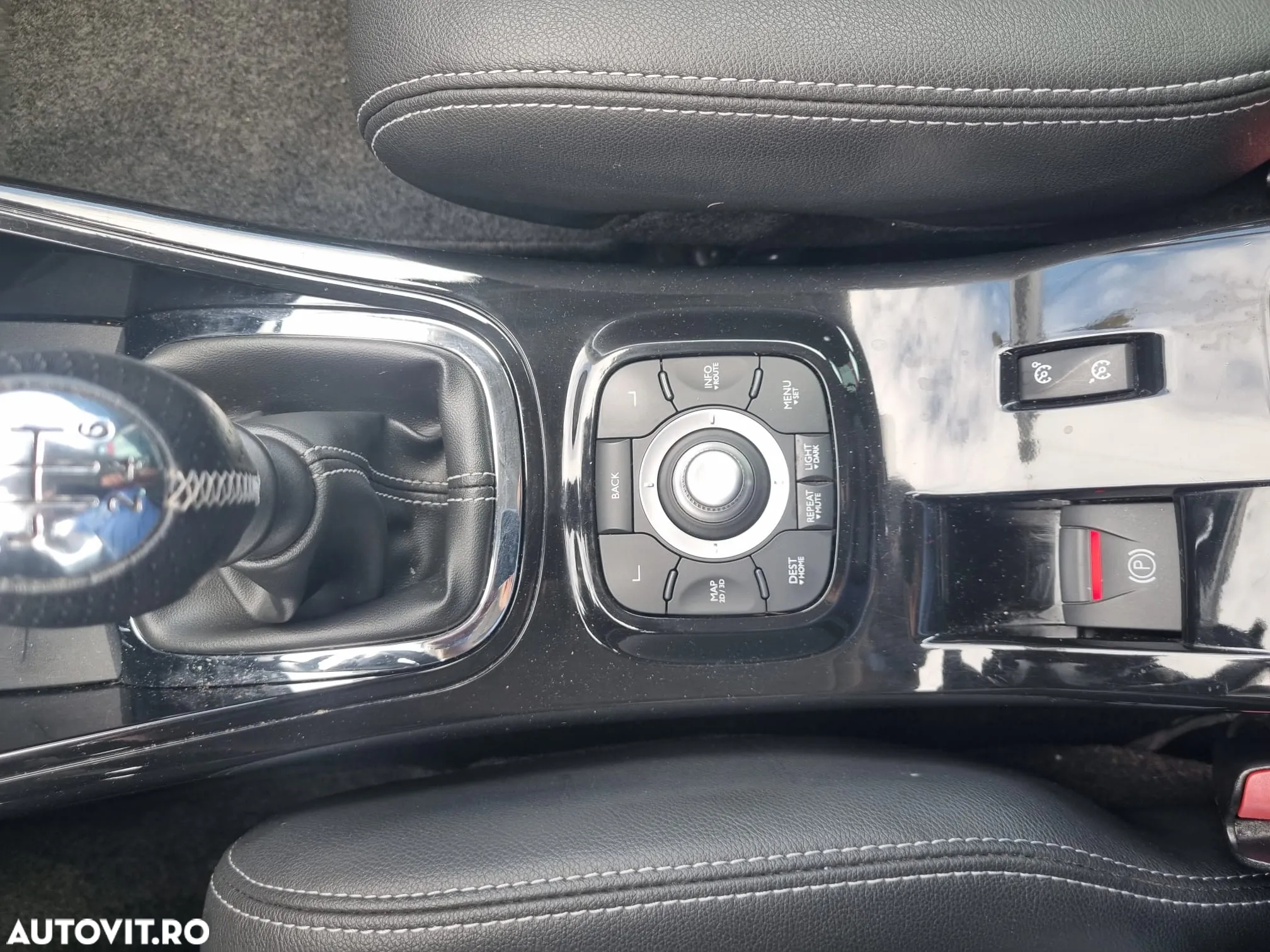 Renault Megane ENERGY TCe 130 BOSE EDITION - 19