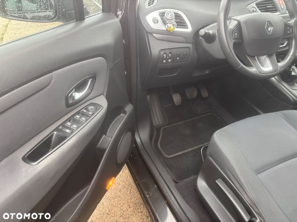 Renault Scenic TCe 130 Dynamique - 29