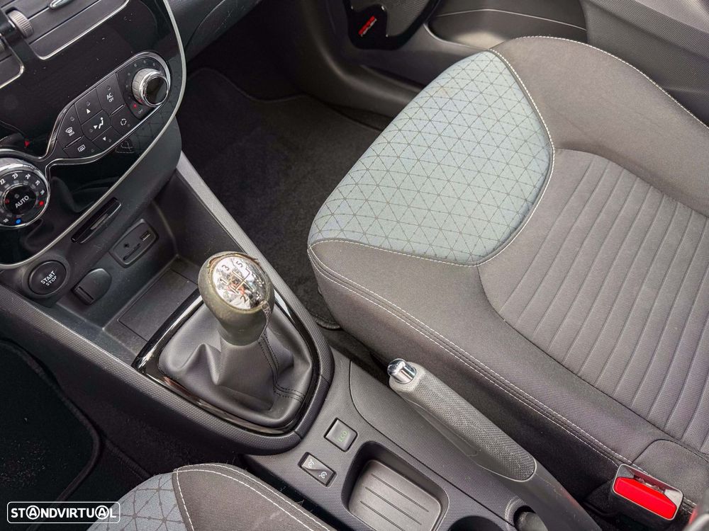 Renault Clio 0.9 TCE Dynamique S - 21