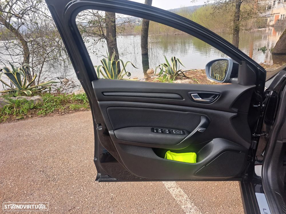 Renault Mégane 1.3 TCe Limited - 12