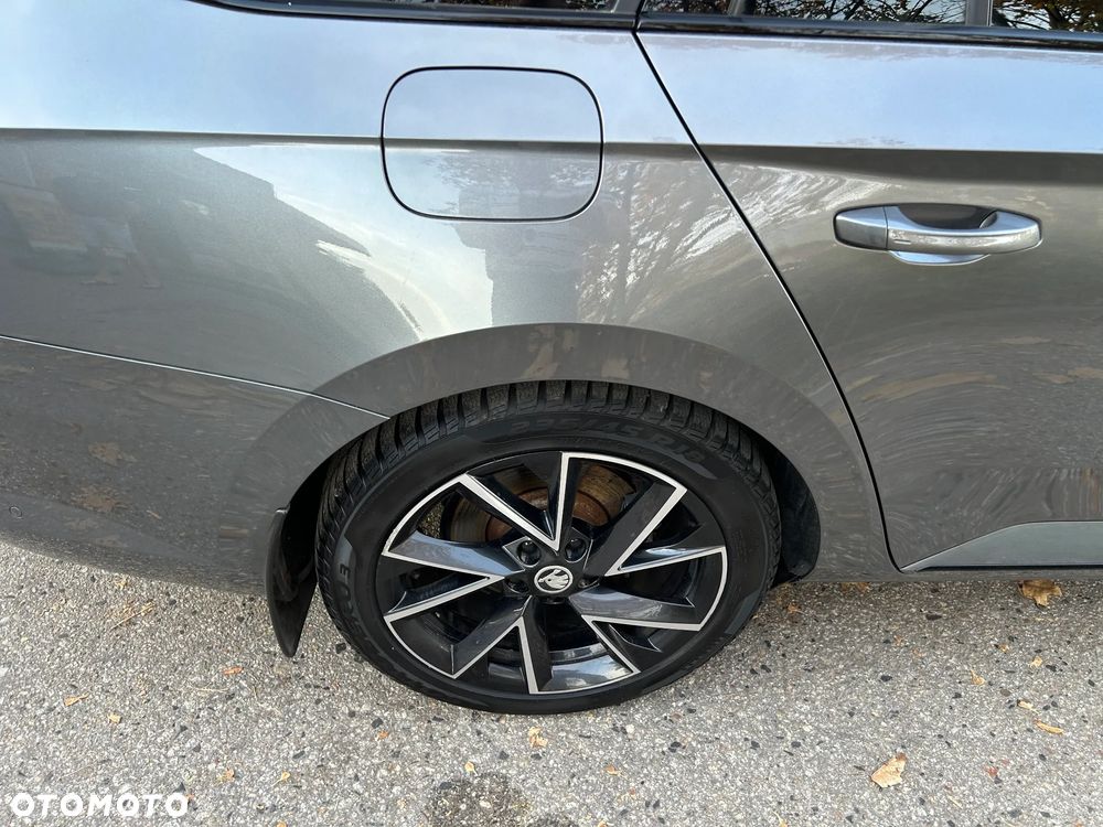 Skoda Superb 2.0 TDI SCR 4x4 Sportline DSG - 36
