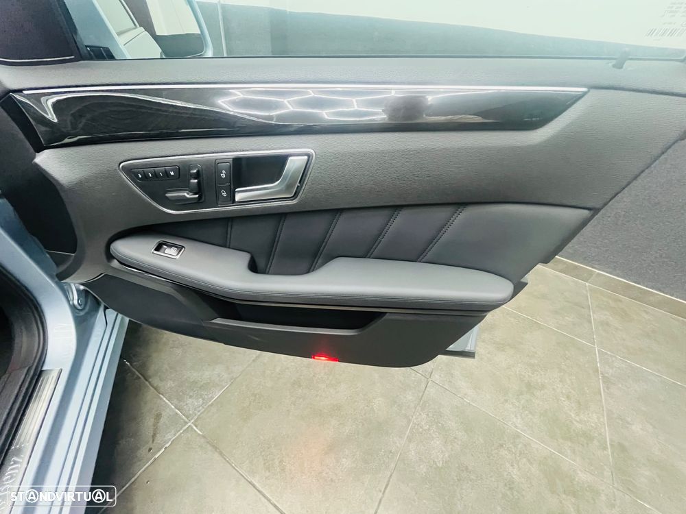 Mercedes-Benz E 300 Bluetec Hybrid Avantgarde - 37