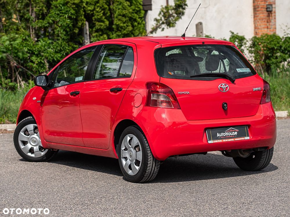 Toyota Yaris 1.4 D-4D Sol - 9