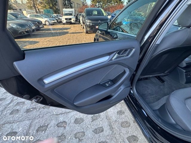 Audi A3 Sportback - 25