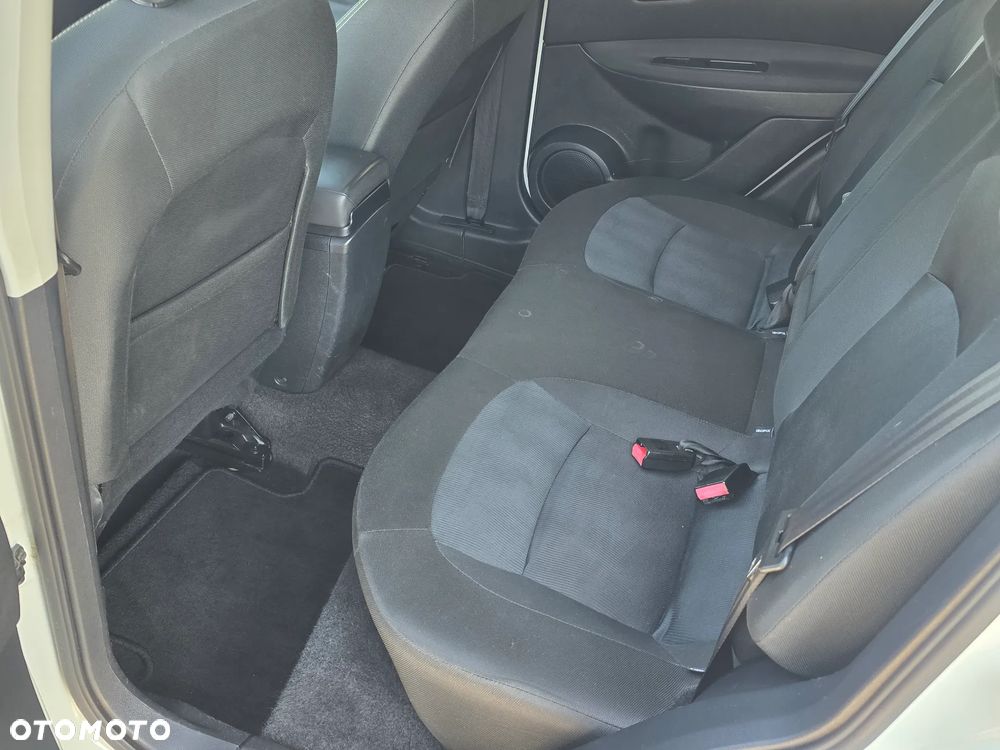 Nissan Qashqai 2.0 4x4 Tekna - 26