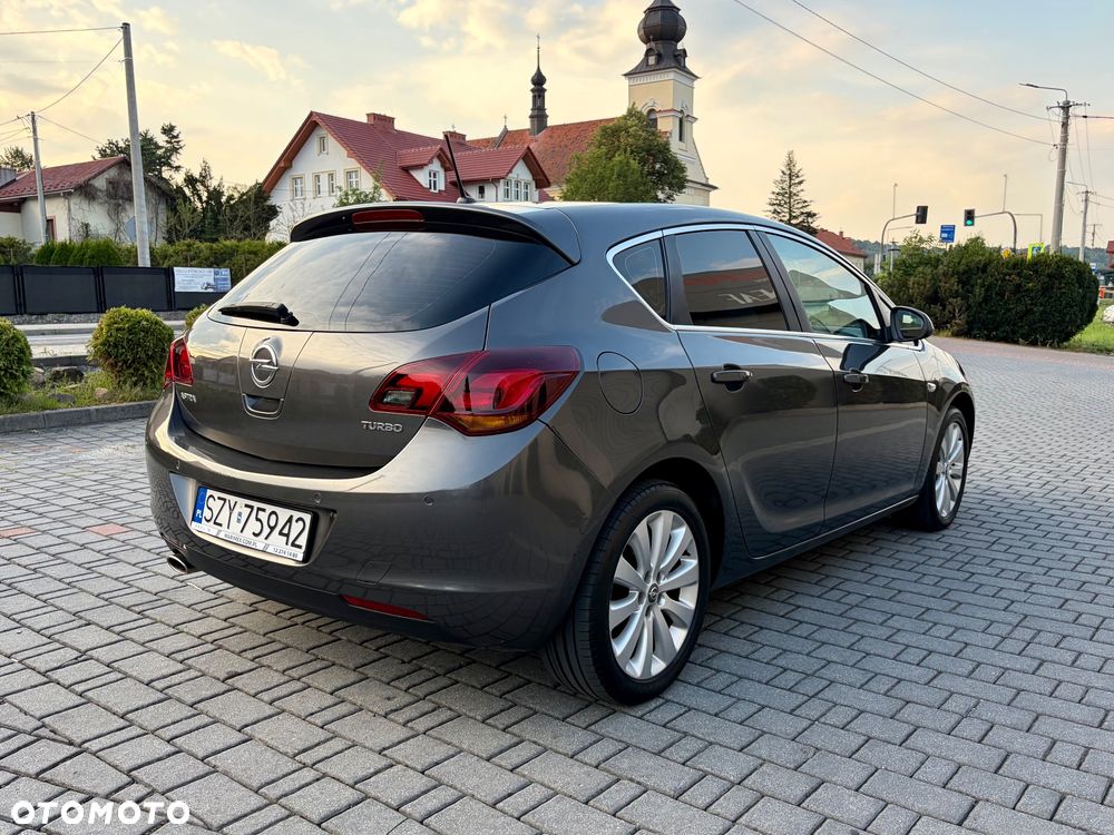 Opel Astra 1.4 Turbo Cosmo - 8