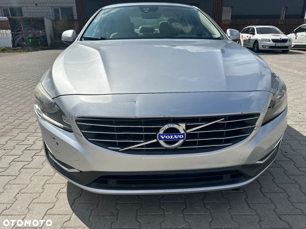 Volvo S60 - 24