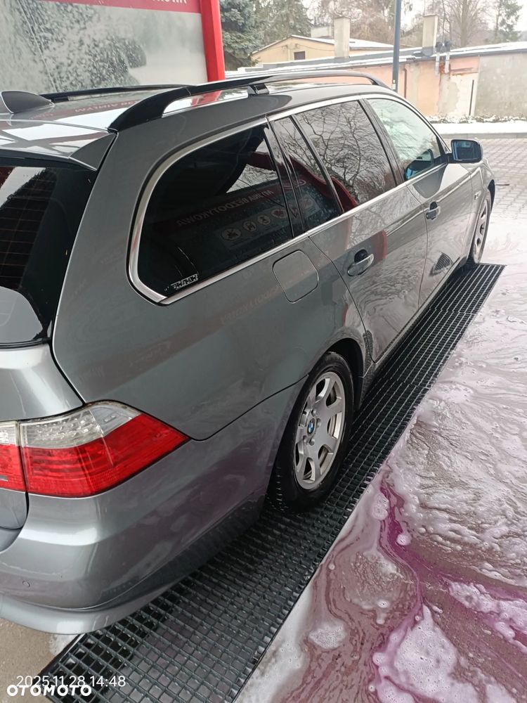 BMW Seria 5 520d - 5