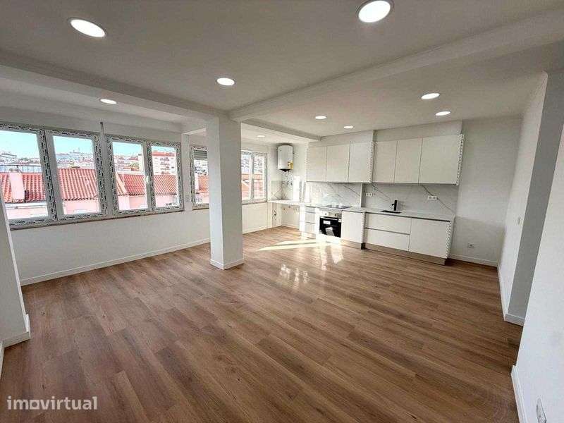 Arrendamento T2 Totalmente Remodelado | 76m² | Agualva-Cacém - Grande imagem: 4/11