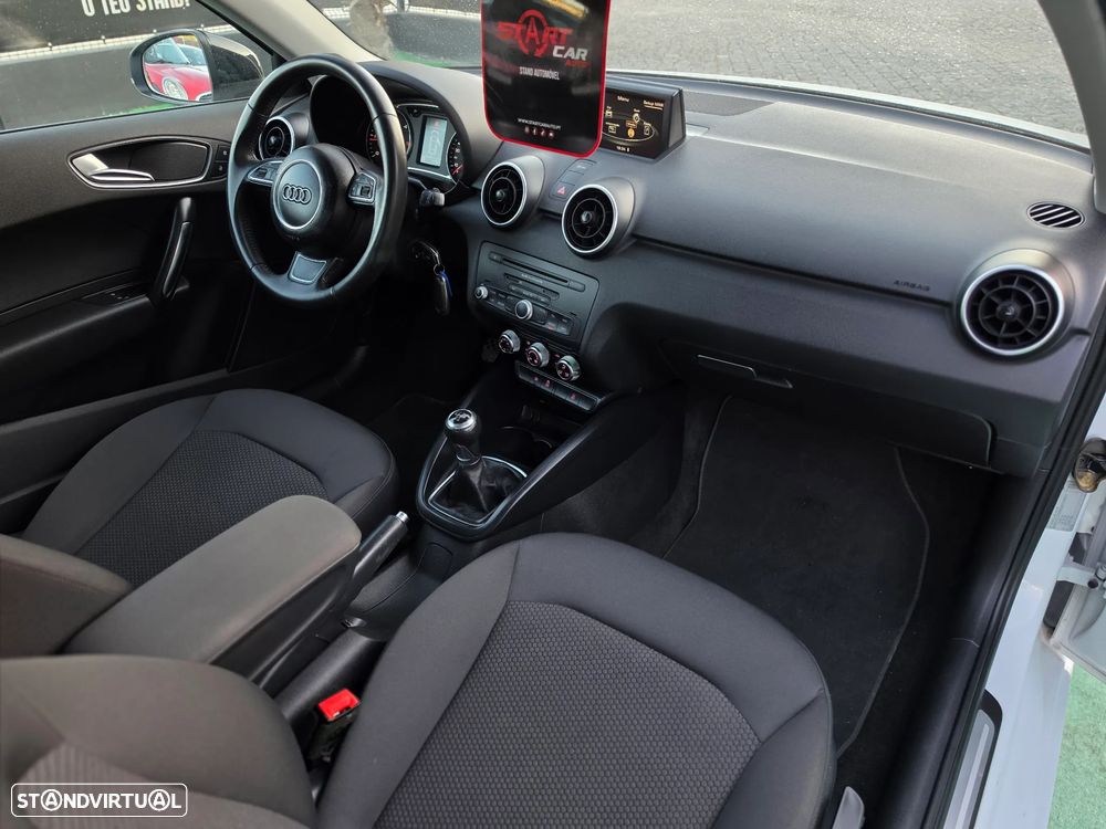 Audi A1 1.6 TDI S-line - 21