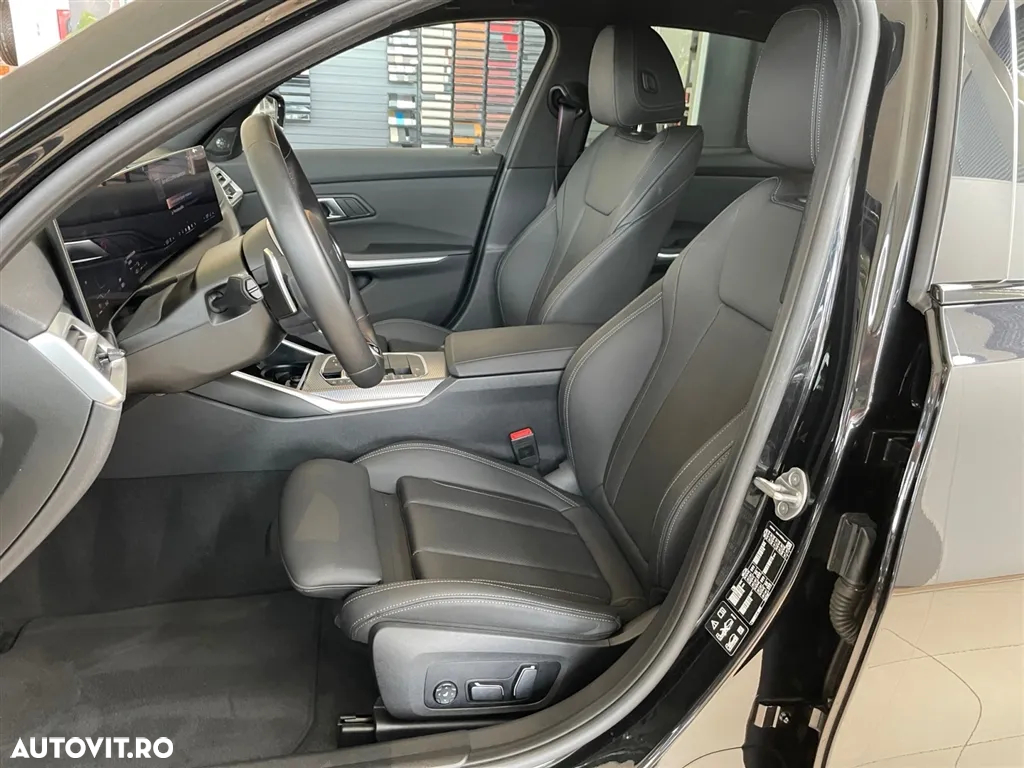 BMW Seria 3 330i xDrive AT - 7