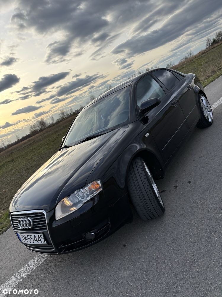 Audi A4 Limousine - 2