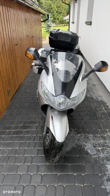 Triumph Sprint - 4