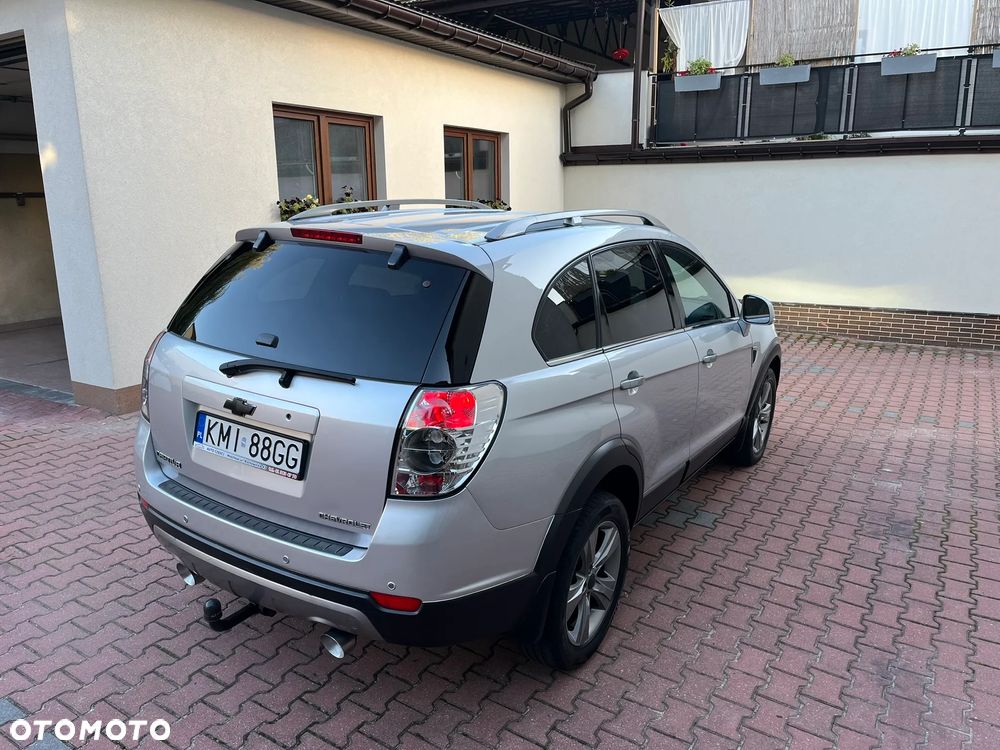Chevrolet Captiva 2.0 d LT sport - 4