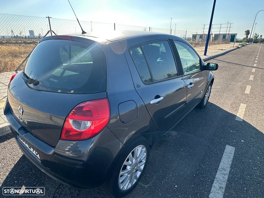 Renault Clio 1.2 TCE Dynamique S - 2